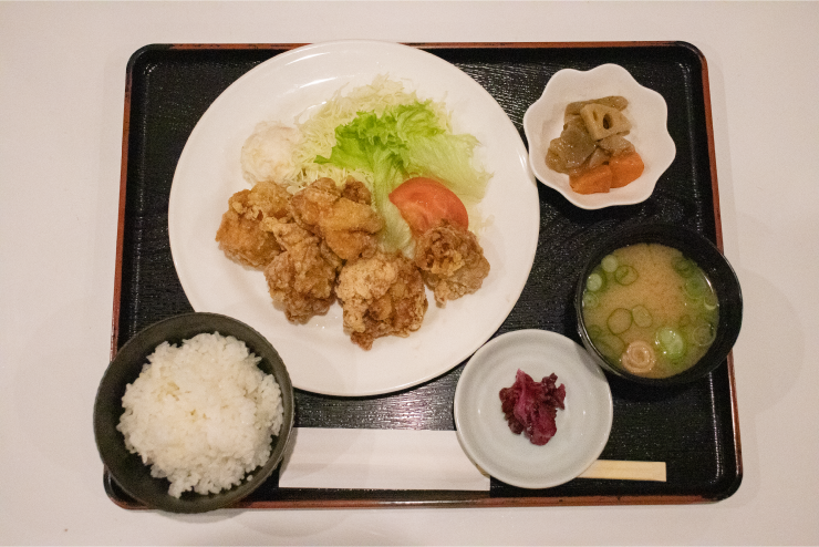 唐揚げ定食