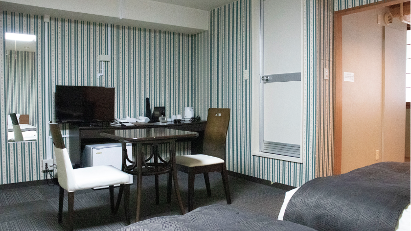 Japanese-western-style room 2