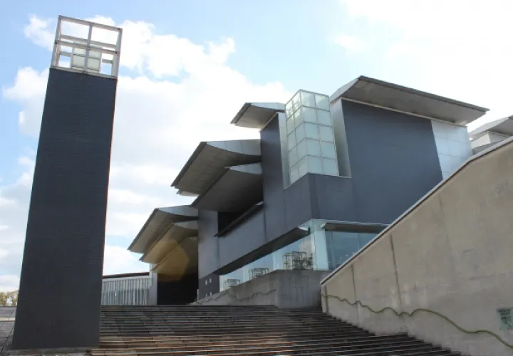和歌山県立近代美術館